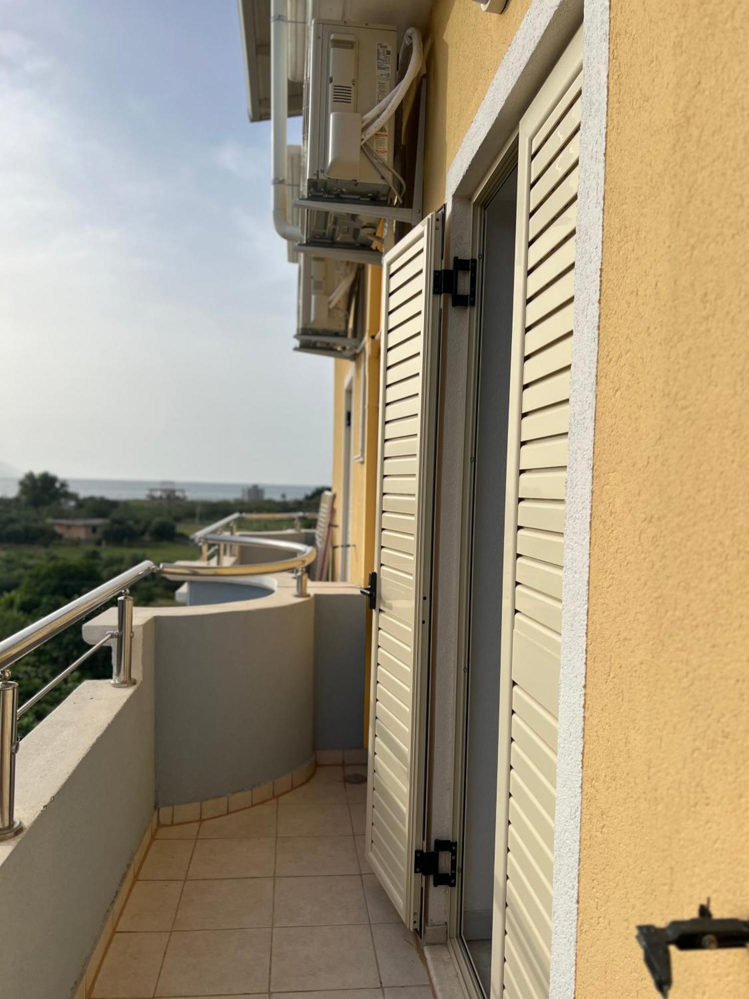 Apartments Rezidenca Sinani Орікум Екстер'єр фото